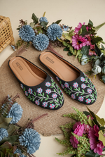 Handcrafted black ethnic women juttis with floral embroidery