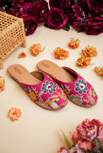 Handcrafted pink embroidered women juttis with floral design
